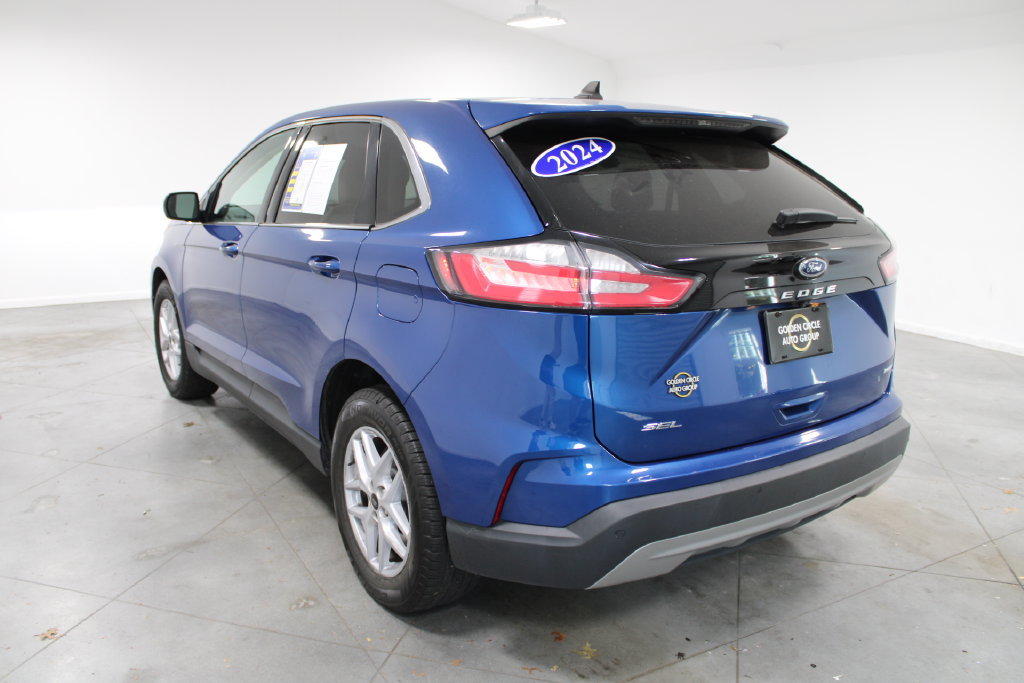 Used 2024 Ford Edge SEL AWD/4WD image 7