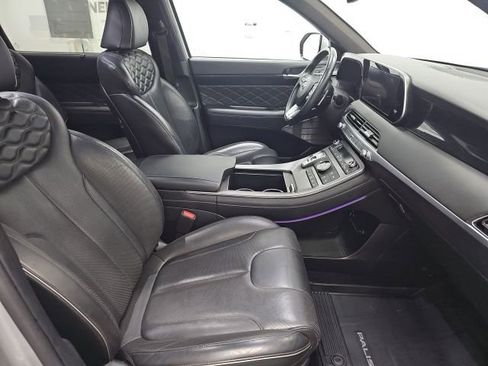 Used 2022 Hyundai Palisade Calligraphy image 12