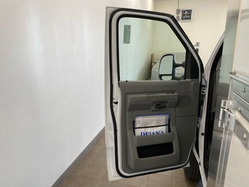 New 2026 Ford E-350 and Econoline 350 Super Duty w/ Power Equipment Group image 14