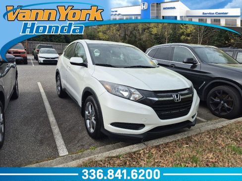 Certified 2017 Honda HR-V LX image 1