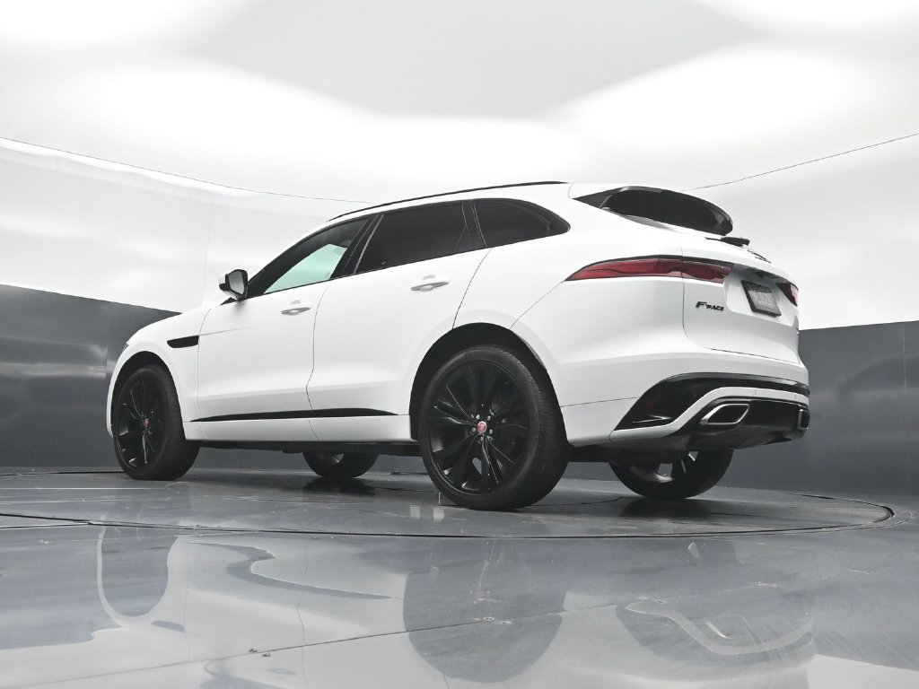 Used 2023 Jaguar F-PACE R-Dynamic S AWD/4WD image 46