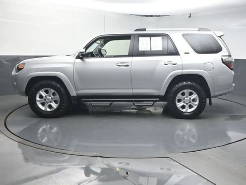 Used 2024 Toyota 4Runner SR5 Premium image 6