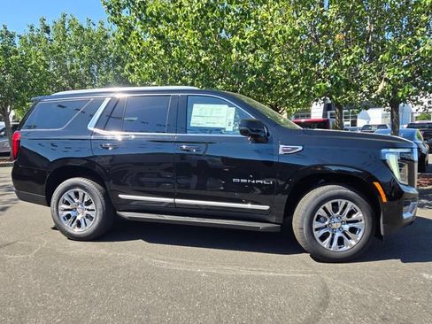 New 2026 GMC Yukon Denali RWD image 2