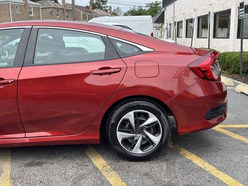 Used 2020 Honda Civic LX image 7