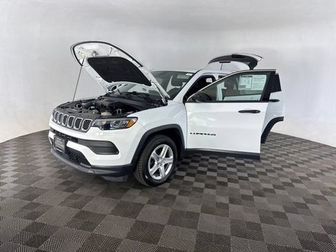 Used 2023 Jeep Compass Sport AWD/4WD image 10