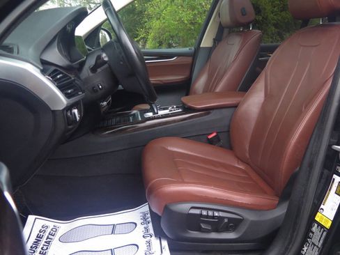 Used 2014 BMW X5 xDrive35i image 12