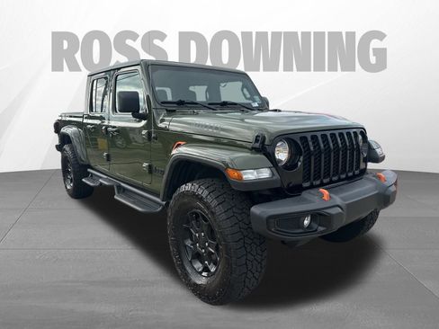 Used 2023 Jeep Gladiator Willys image 3