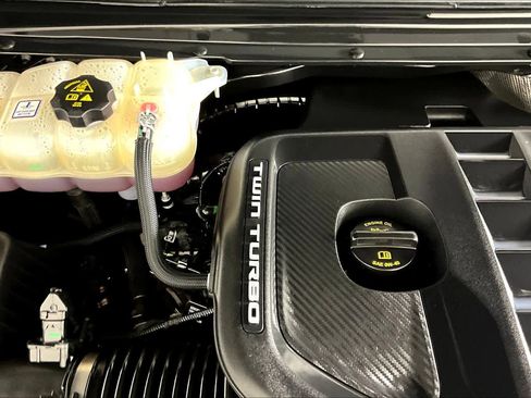 Used 2025 RAM 1500 Limited image 32