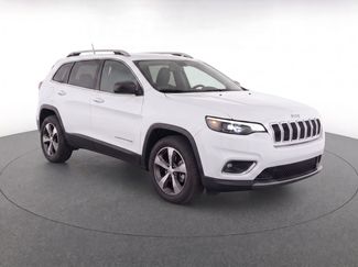 Used 2019 Jeep Cherokee Limited FWD video 1