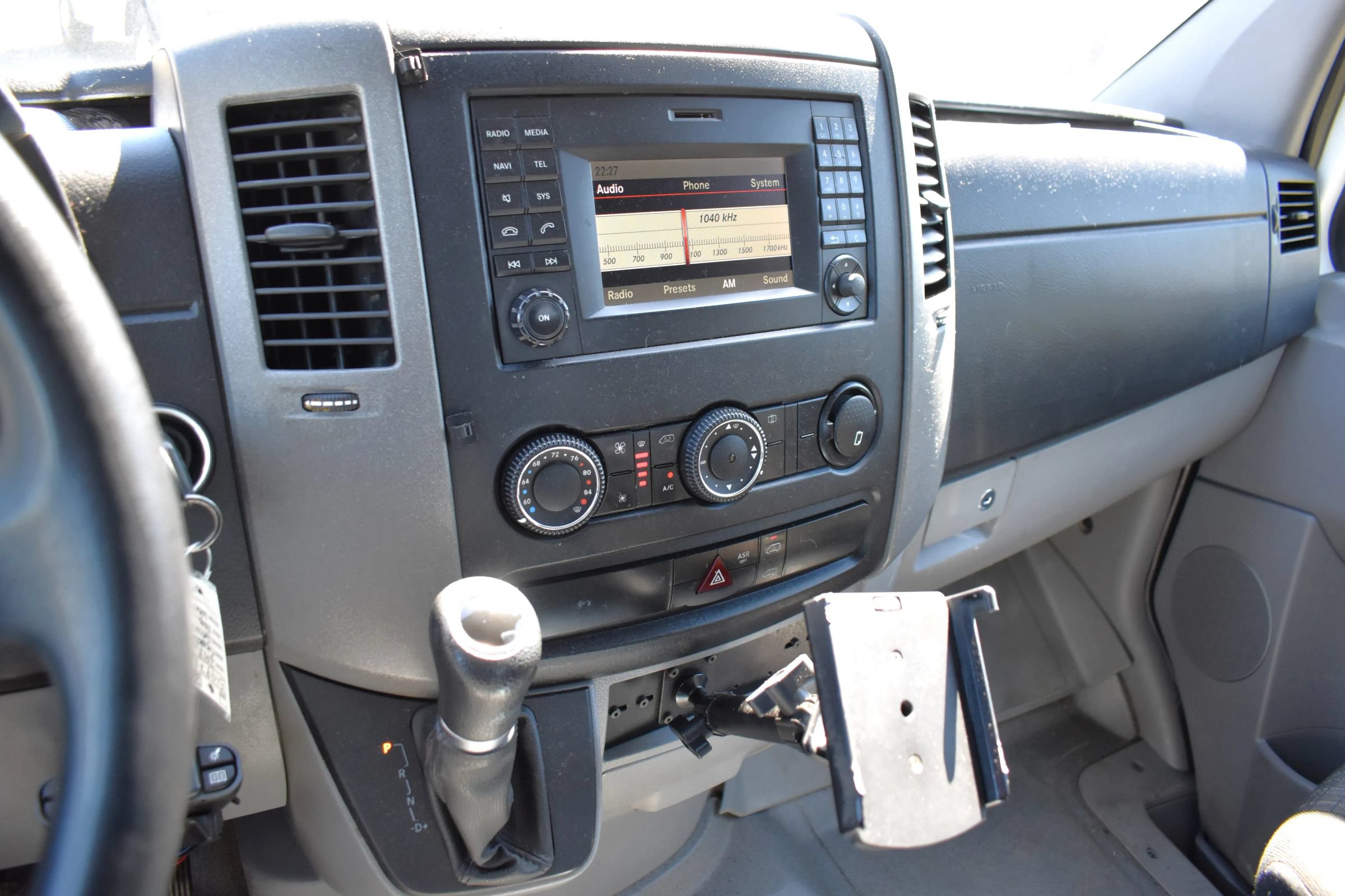 Used 2017 Freightliner Sprinter 2500 RWD image 13