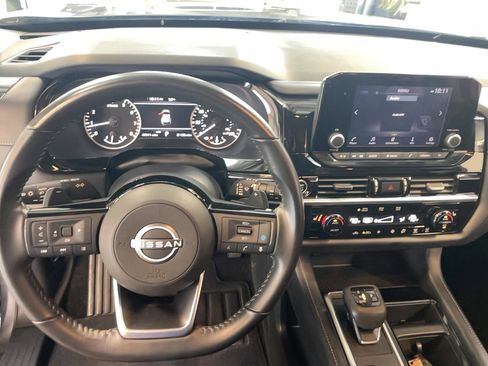 Certified 2023 Nissan Pathfinder SV AWD/4WD image 11