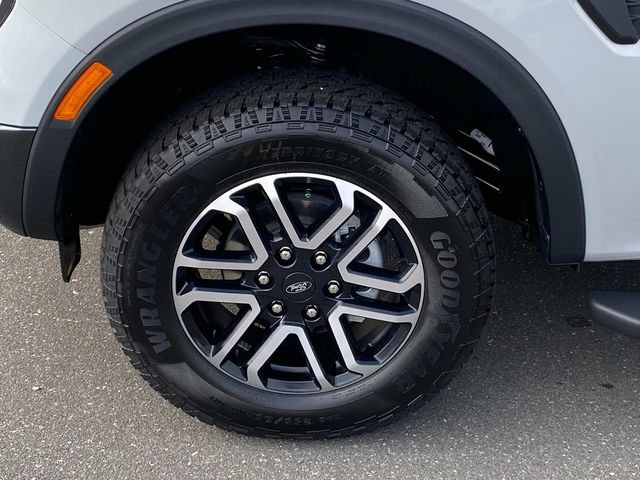 New 2026 Ford Ranger Lariat w/ FX4 Off-Road Package AWD/4WD image 5