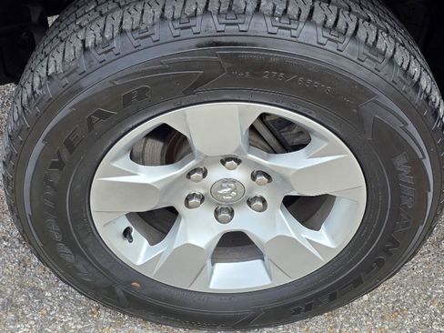 Used 2020 RAM 1500 Big Horn AWD/4WD image 47