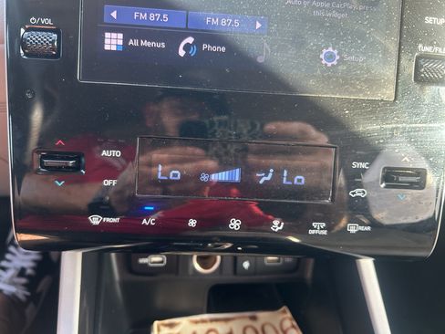 Used 2022 Hyundai Tucson SEL w/ Convenience + Premium Package FWD image 26