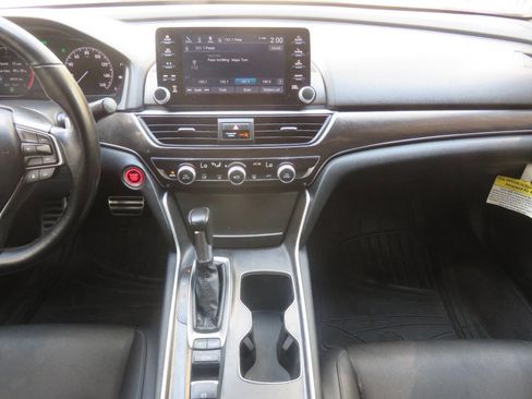 Used 2022 Honda Accord Sport image 15