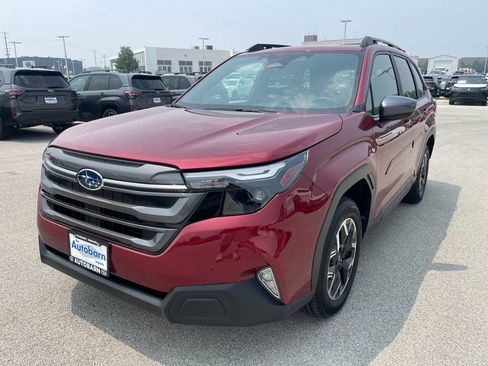 Used 2026 Subaru Forester Premium AWD/4WD image 1