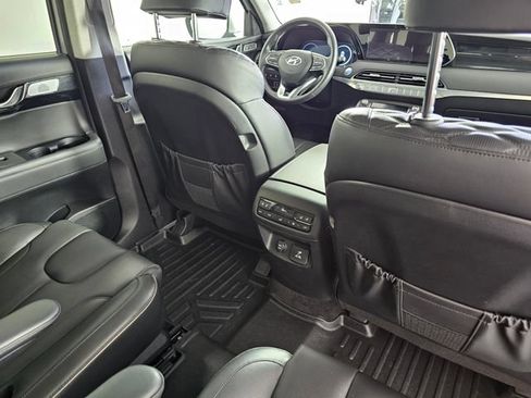 Used 2022 Hyundai Palisade Limited AWD/4WD image 18
