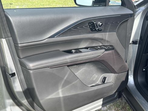 Certified 2025 Cadillac Lyriq Sport RWD image 17