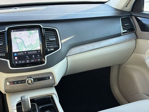 Certified 2023 Volvo XC90 B6 Plus w/ Protection Package AWD/4WD image 8