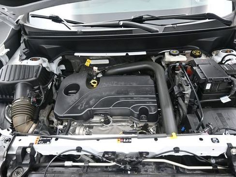 Used 2023 GMC Terrain SLE w/ Driver Convenience Package FWD image 31