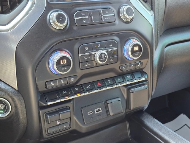 Used 2020 GMC Sierra 1500 SLT w/ SLT Premium Package AWD/4WD image 29