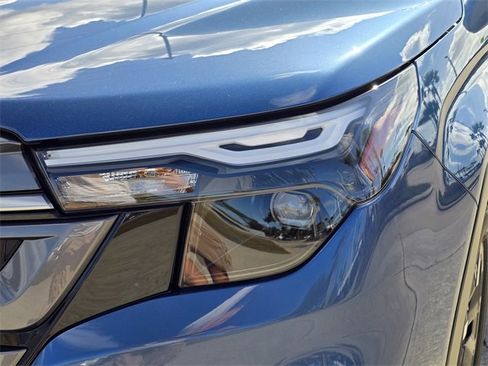 Certified 2025 Subaru Forester Premium w/ Convenience Package #1 image 6