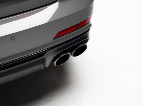 Used 2023 Audi S6 Premium Plus w/ Premium Plus Package image 32