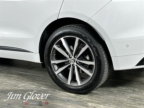 Used 2024 Jaguar F-PACE R-Dynamic S image 12