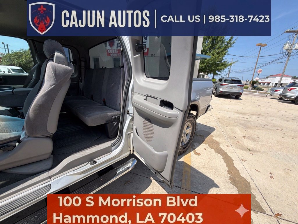 Used 2002 Ford F150 XLT AWD/4WD image 25