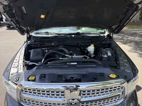 Used 2016 RAM 1500 Laramie w/ Convenience Group image 33