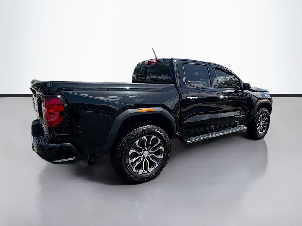 Used 2025 GMC Canyon Denali AWD/4WD image 5