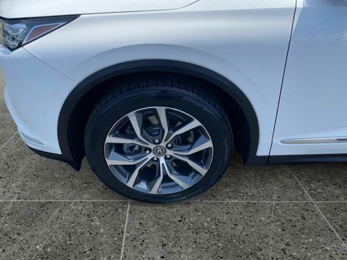 Used 2023 Acura MDX w/ Technology Package FWD image 14