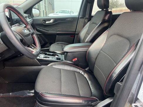 Certified 2023 Ford Escape ST-Line Select w/ Tech Pack #1 image 21