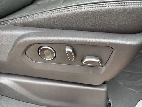 Used 2024 GMC Sierra 2500 Denali w/ Denali Reserve Package image 56