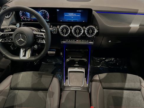 New 2025 Mercedes-Benz GLA 35 AMG 4MATIC image 13
