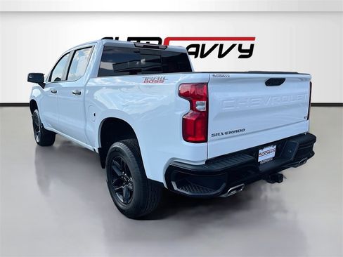 Used 2022 Chevrolet Silverado 1500 LT Trail Boss w/ Convenience Package II image 5