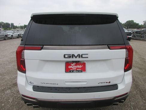 New 2026 GMC Yukon AT4 Ultimate w/ LPO, Floor Liner Package AWD/4WD image 5