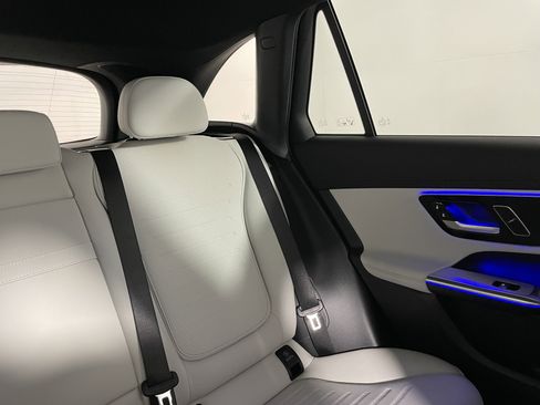 New 2026 Mercedes-Benz GLC 300 image 15