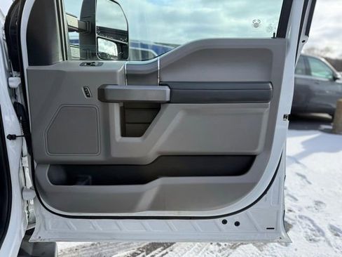 Certified 2019 Ford F150 XLT w/ XTR Package image 16