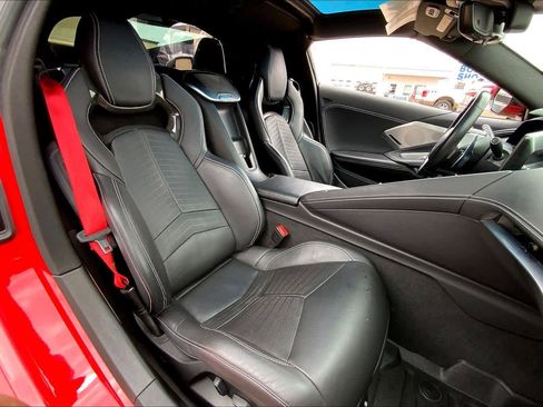 Used 2021 Chevrolet Corvette Stingray Preferred Cpe w/ Z51 Performance Package RWD image 20