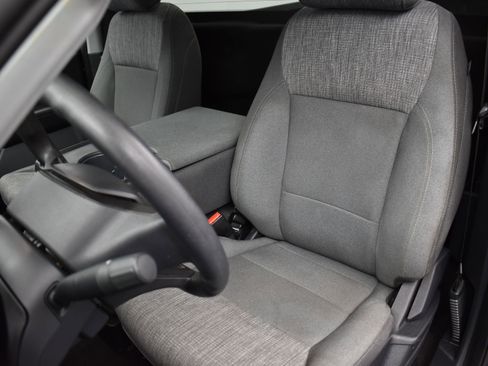 Used 2022 Ford F150 XLT image 17