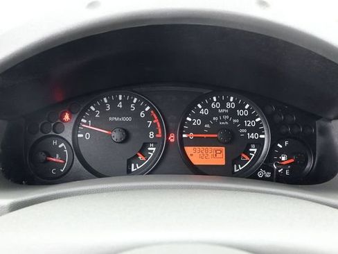 Used 2017 Nissan Frontier SV w/ SV Value Truck Package RWD image 6