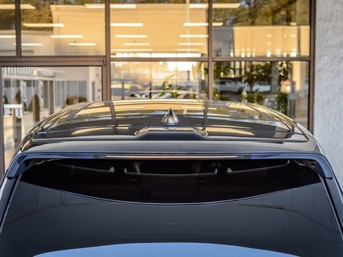 Used 2018 Land Rover Range Rover Sport Supercharged image 10