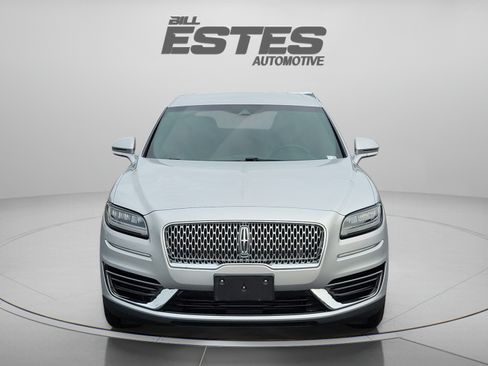 Used 2019 Lincoln Nautilus Premier AWD/4WD image 6