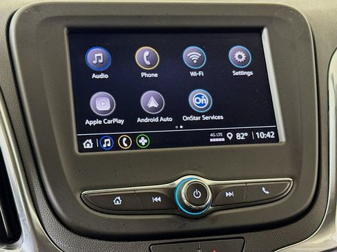 Certified 2024 Chevrolet Equinox LT FWD image 12