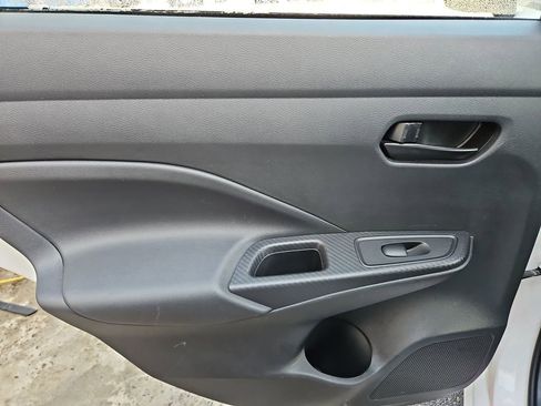 Used 2024 Nissan Versa S w/ S Plus Package image 24