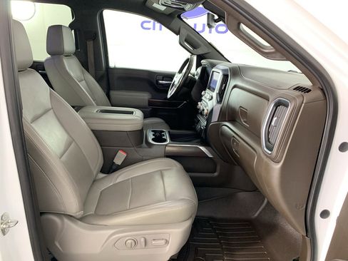 Used 2019 GMC Sierra 1500 SLT w/ SLT Premium Plus Package AWD/4WD image 39