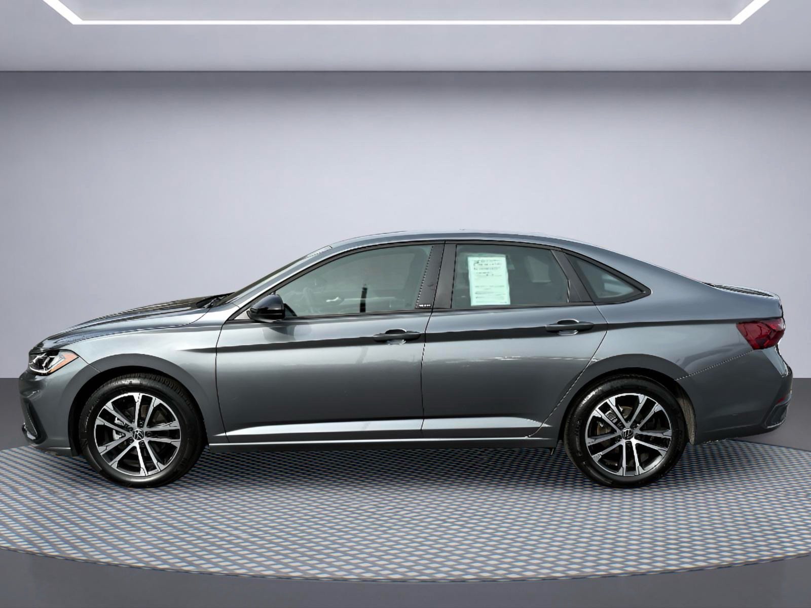 Used 2025 Volkswagen Jetta Sport FWD image 5