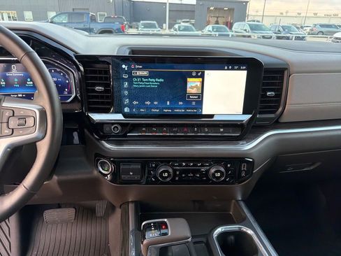 Used 2025 Chevrolet Silverado 1500 LTZ w/ Z71 Off-Road Package image 19