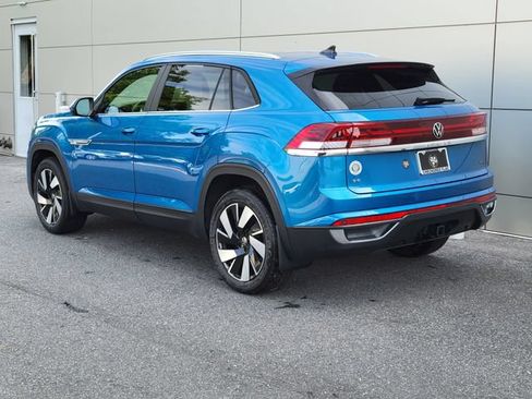 Used 2024 Volkswagen Atlas Cross Sport SE AWD/4WD image 3